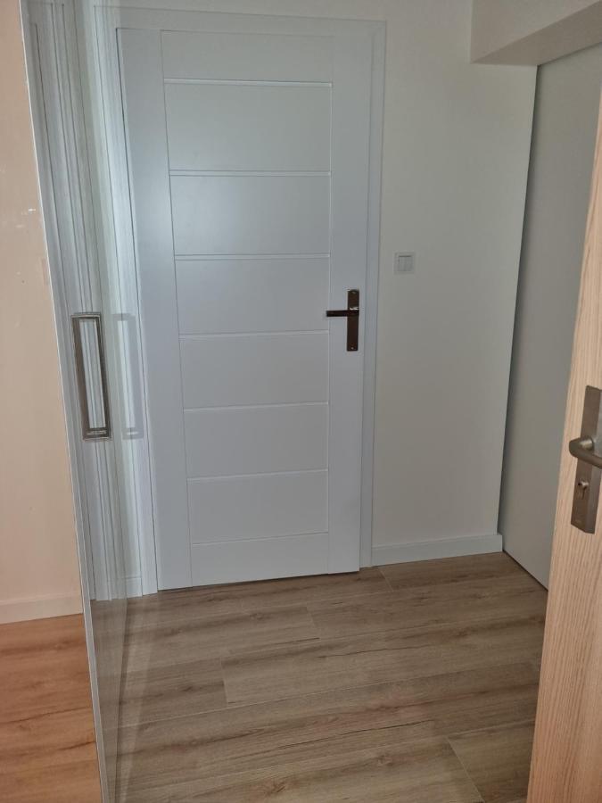Apartament Osiem Gwiazdek Dziwnowek Exterior photo